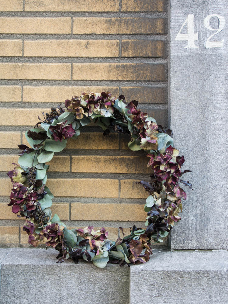 Wreath with eucalyptus and hydrangea